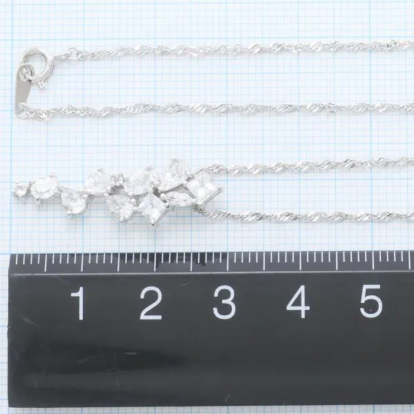 10K White Gold White Topaz Necklace