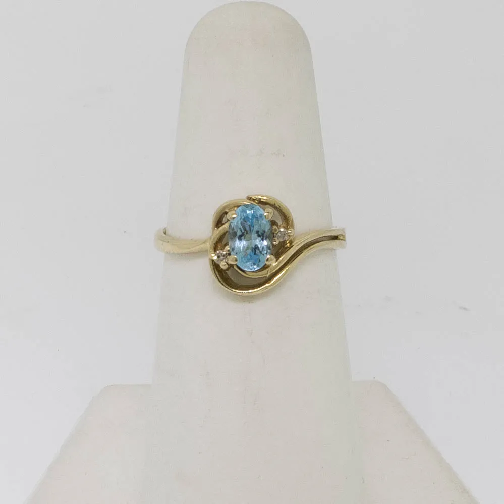 10K Yellow Gold Blue Topaz and Diamond Ring Size 5.75 Preowned Jewelry