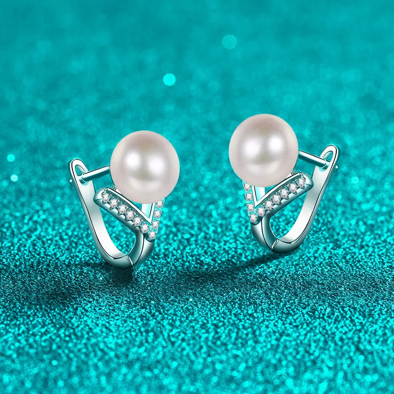 925 Sterling Silver Natural Freshwater Pearl Stud Earrings Women Trendy 8mm Pearl 0.13ct Moissanite Ear Studs Platinum Plated