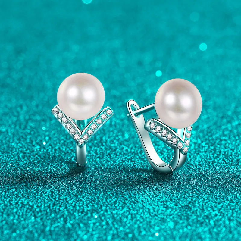 925 Sterling Silver Natural Freshwater Pearl Stud Earrings Women Trendy 8mm Pearl 0.13ct Moissanite Ear Studs Platinum Plated