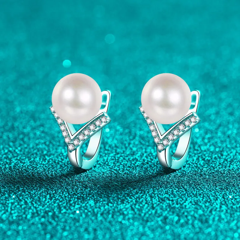 925 Sterling Silver Natural Freshwater Pearl Stud Earrings Women Trendy 8mm Pearl 0.13ct Moissanite Ear Studs Platinum Plated