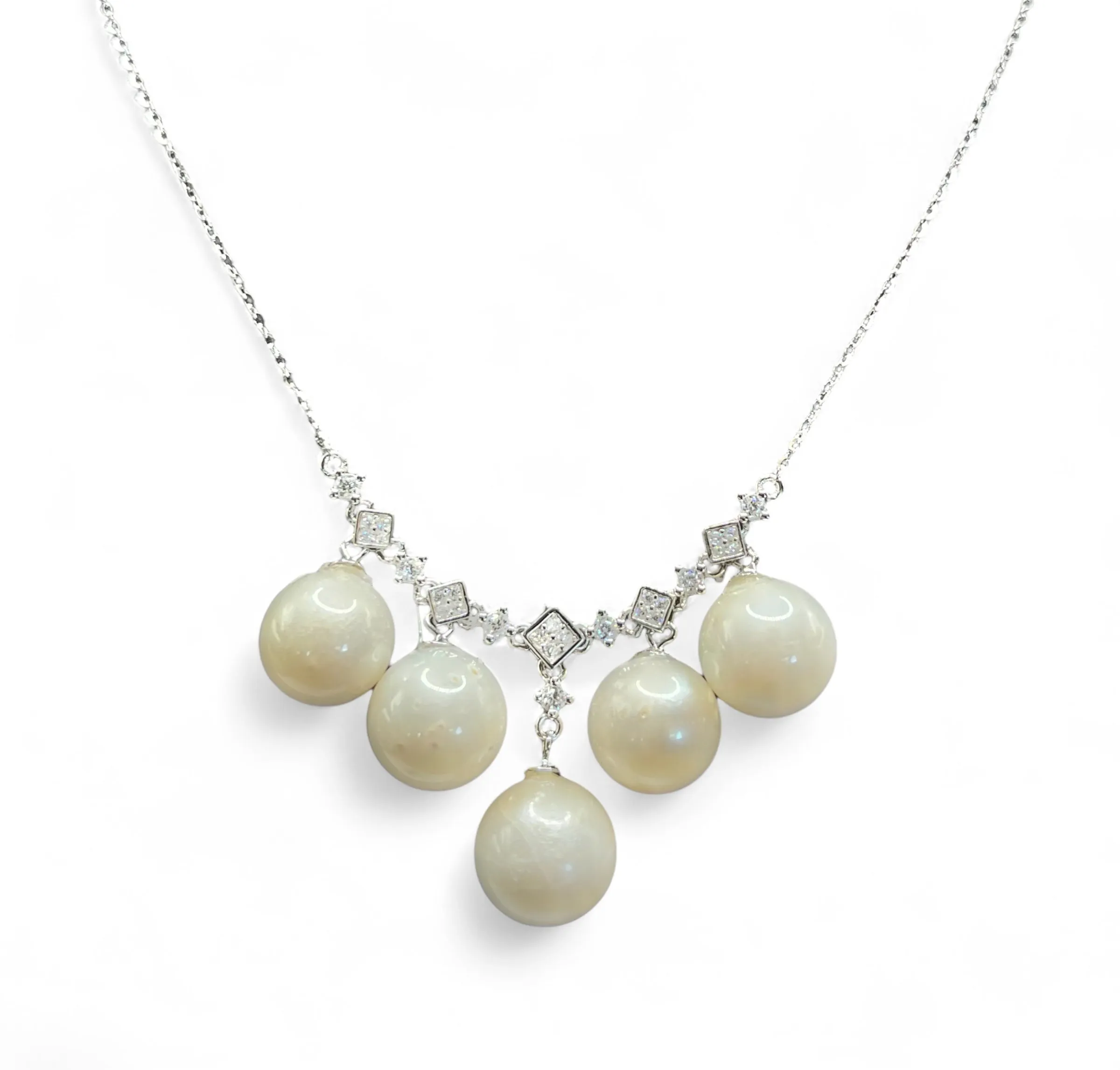 AUTHENTIC SOUTH SEA PEARL NECKLACE