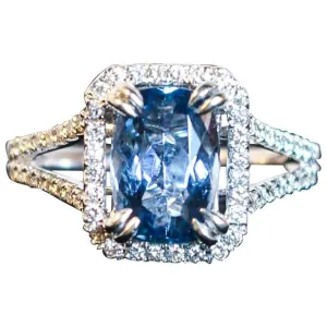 DIAMOND Aquamarine Ring 14 Karat White Gold Size 6 1/2