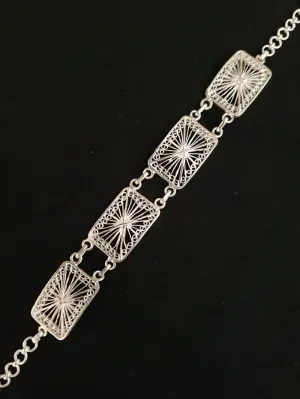 Entangled Elegance Bracelet