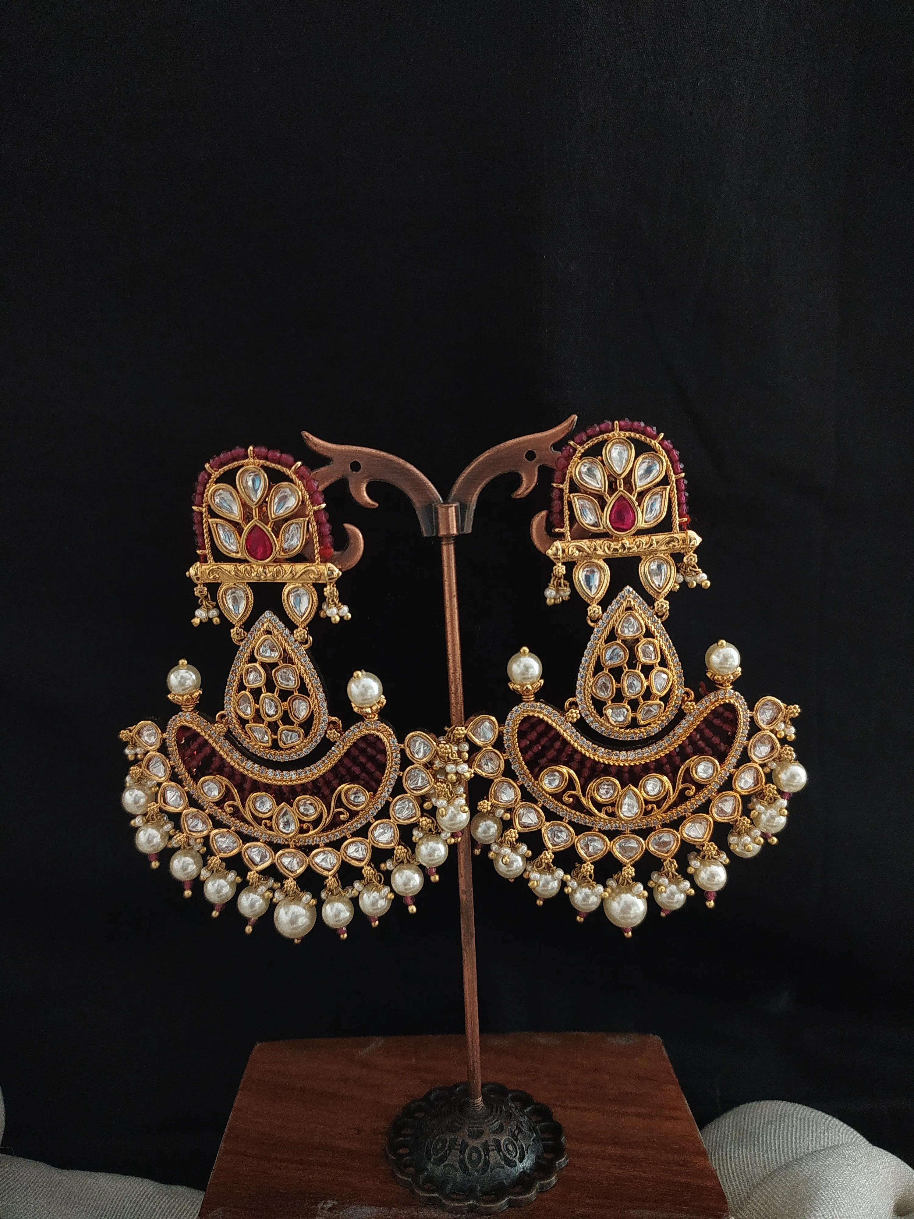 Glimmering Illumination Lamp Shape Uncut Polki & Kundan Stones Mehendi Earrings