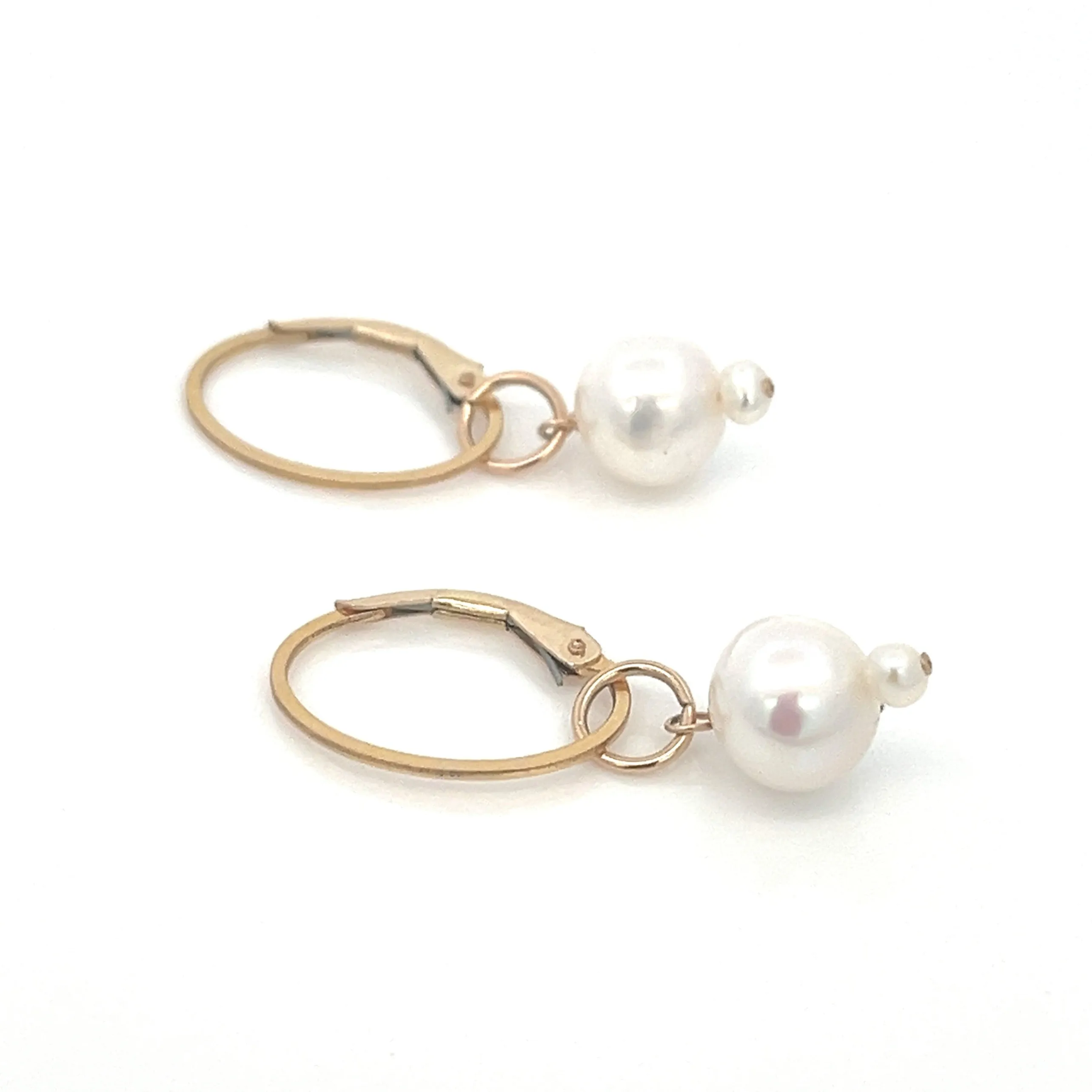 graduated duo pearl drop earrings