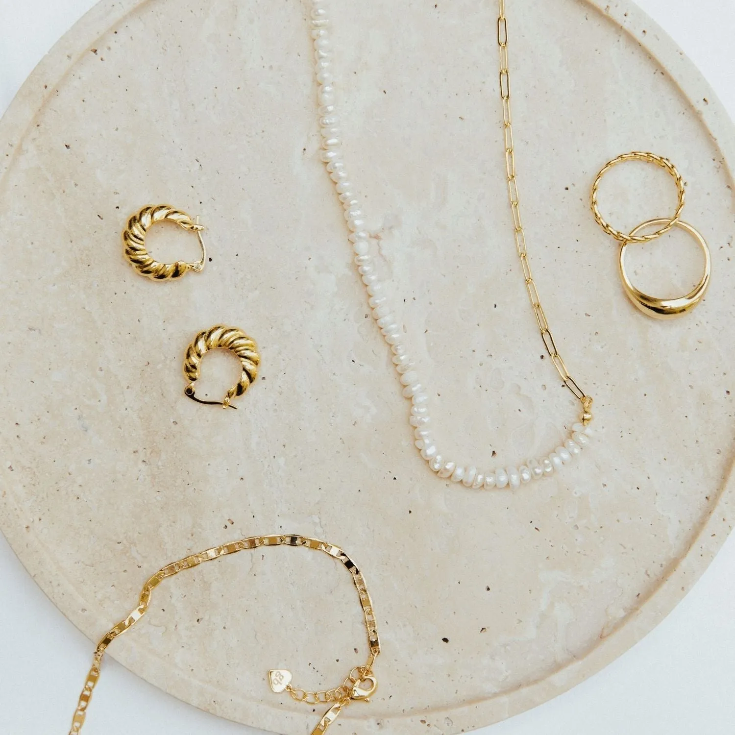 Paige Necklace (Gold)