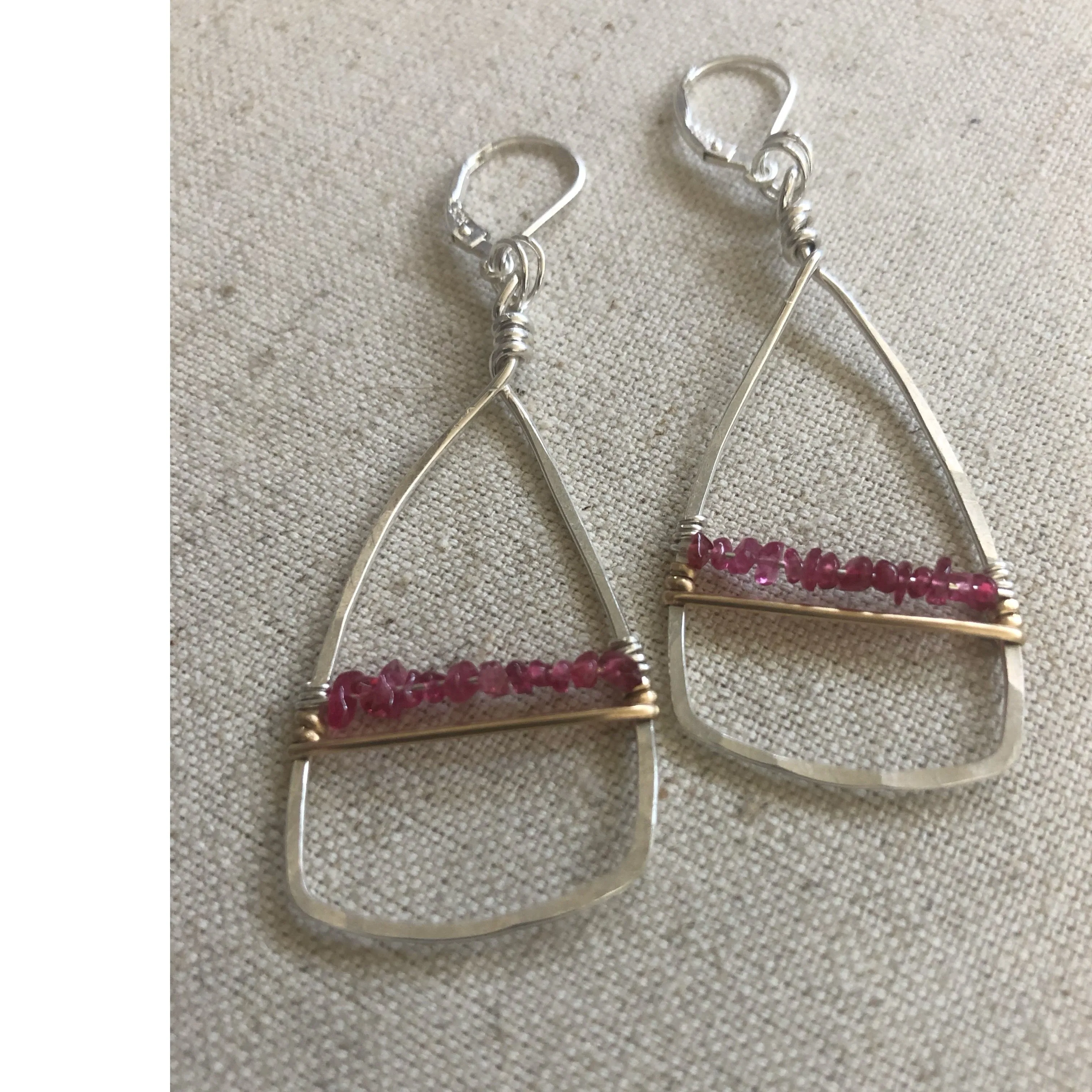 Ruby Spinel Gold stripe Earrings