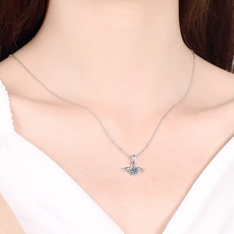 S925 Silver Angel Necklace for Women Plated pt950 Platinum Inlaid with Moissanite Simulated Diamond Pendant Fashion Clavicle Chain