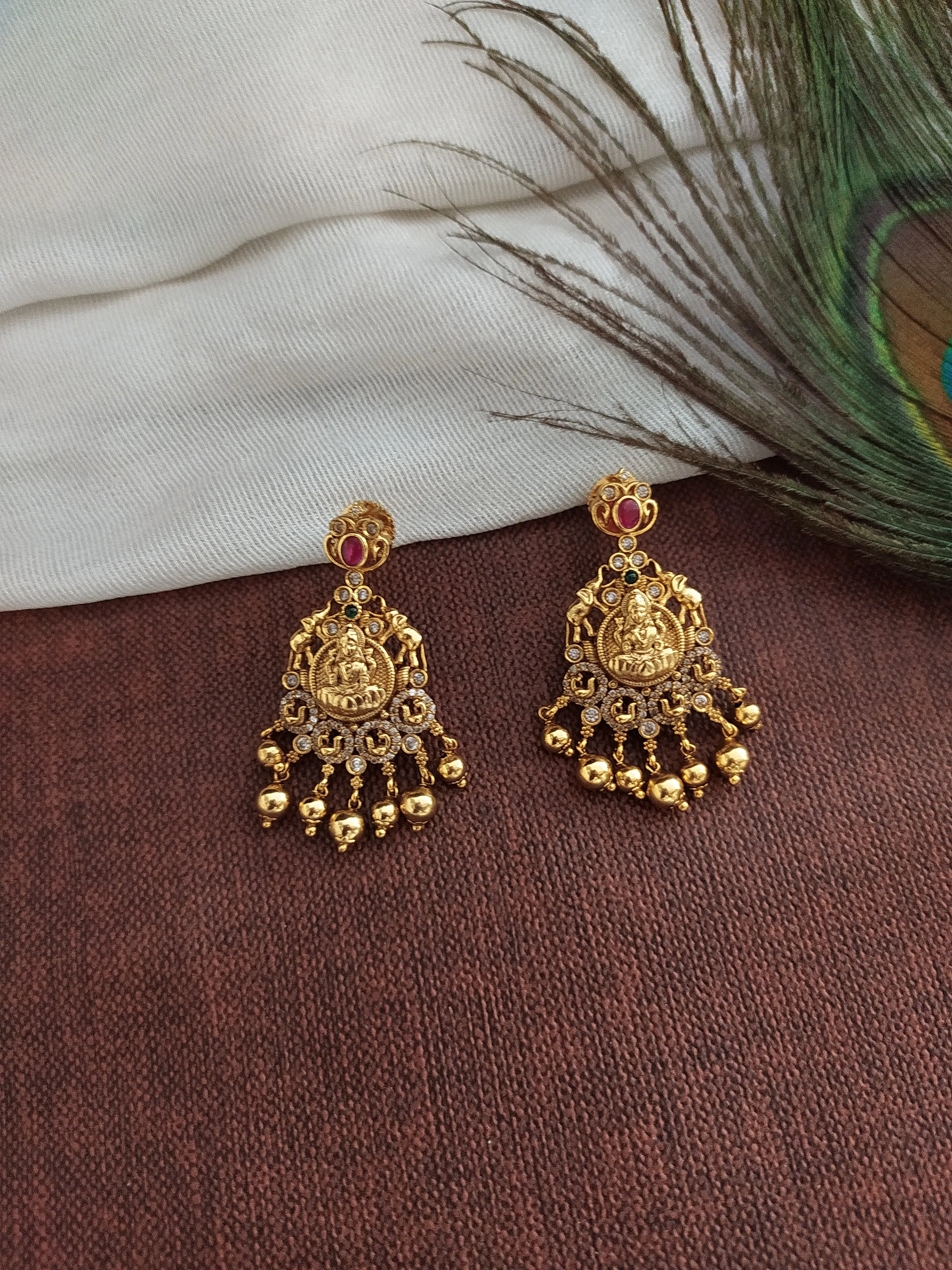 Spiritual Goddess Lakshmi Design Antique Long set