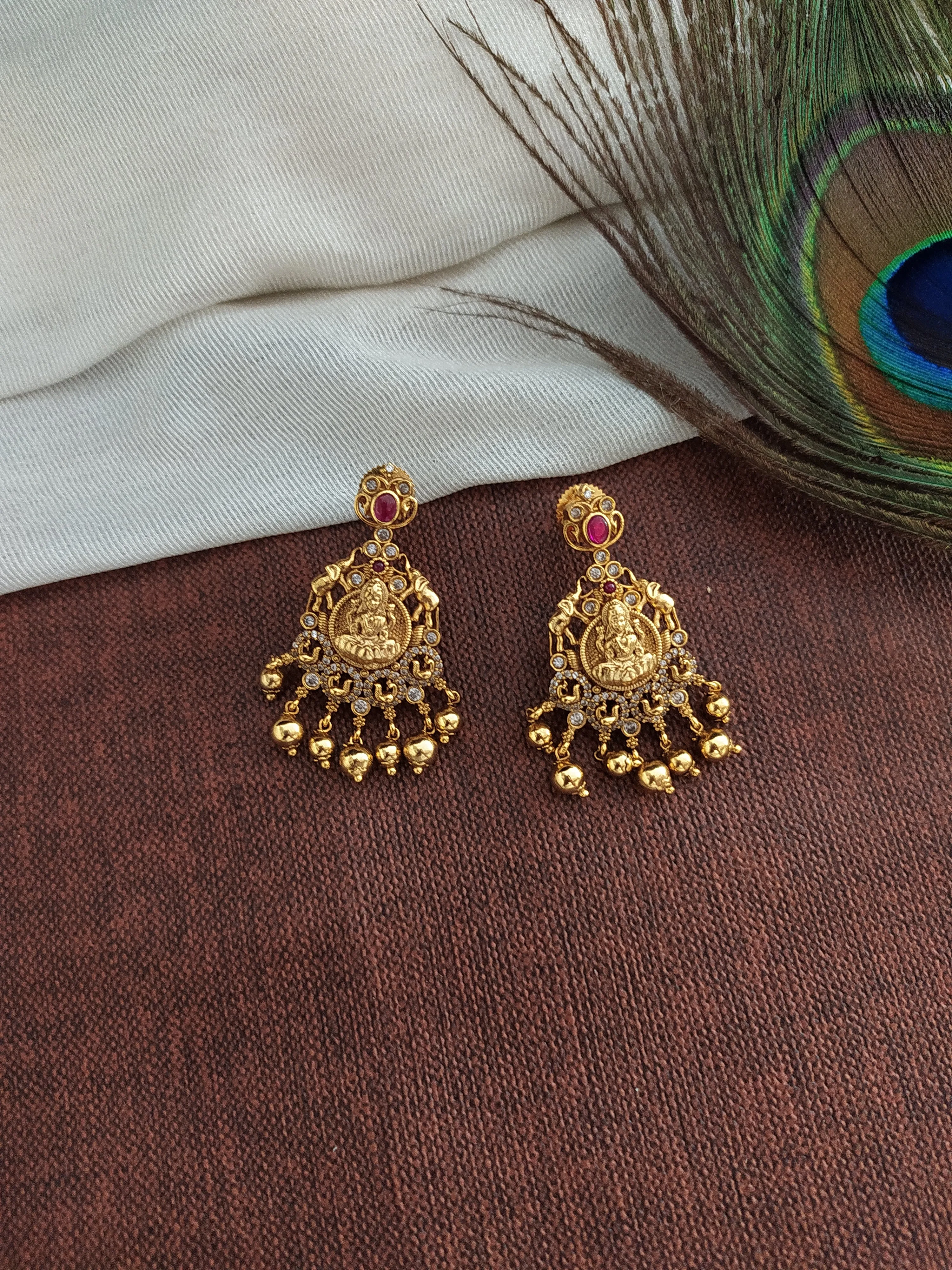 Spiritual Goddess Lakshmi Design Antique Long set