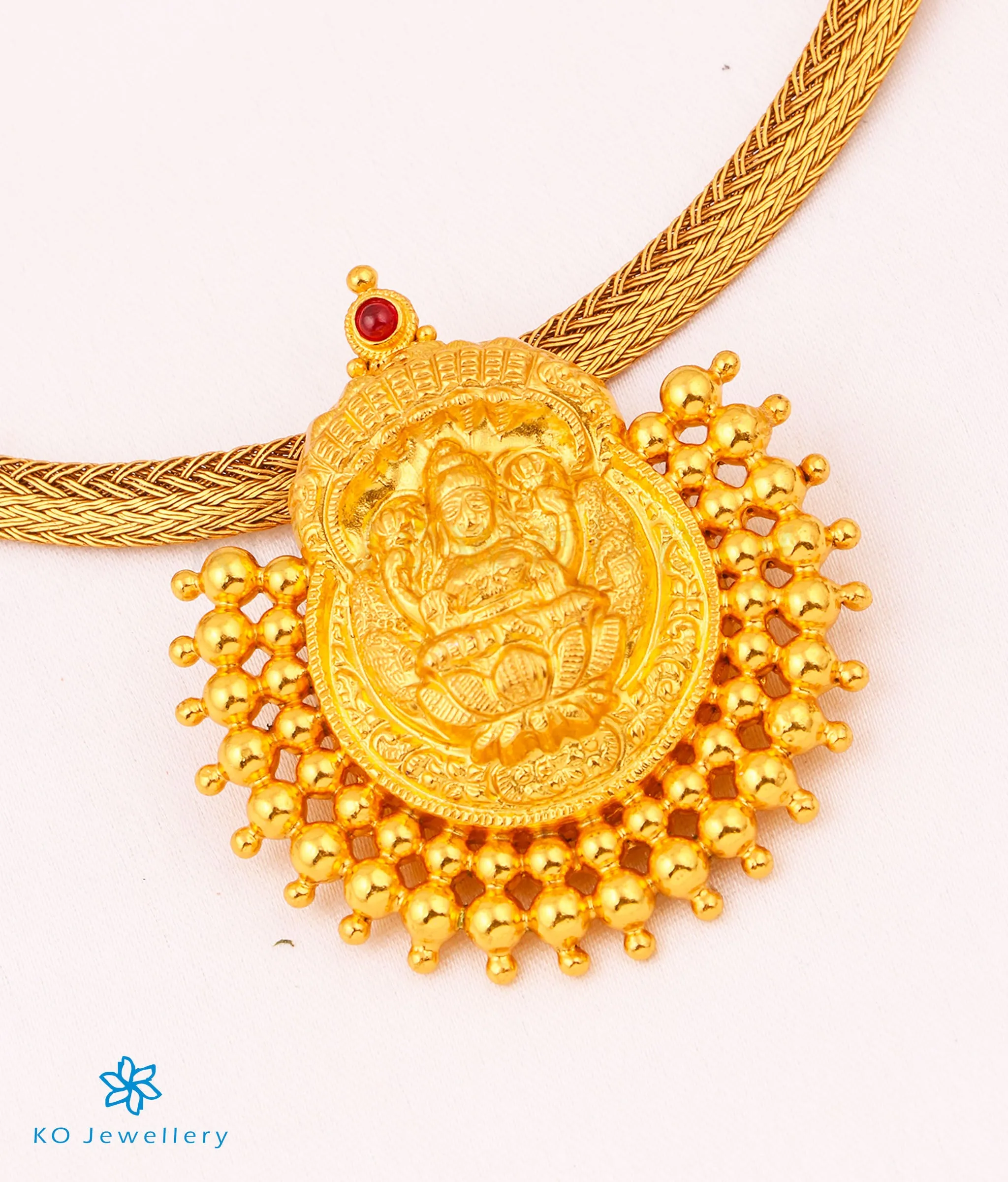 The Anvita Silver Lakshmi Pendant Set