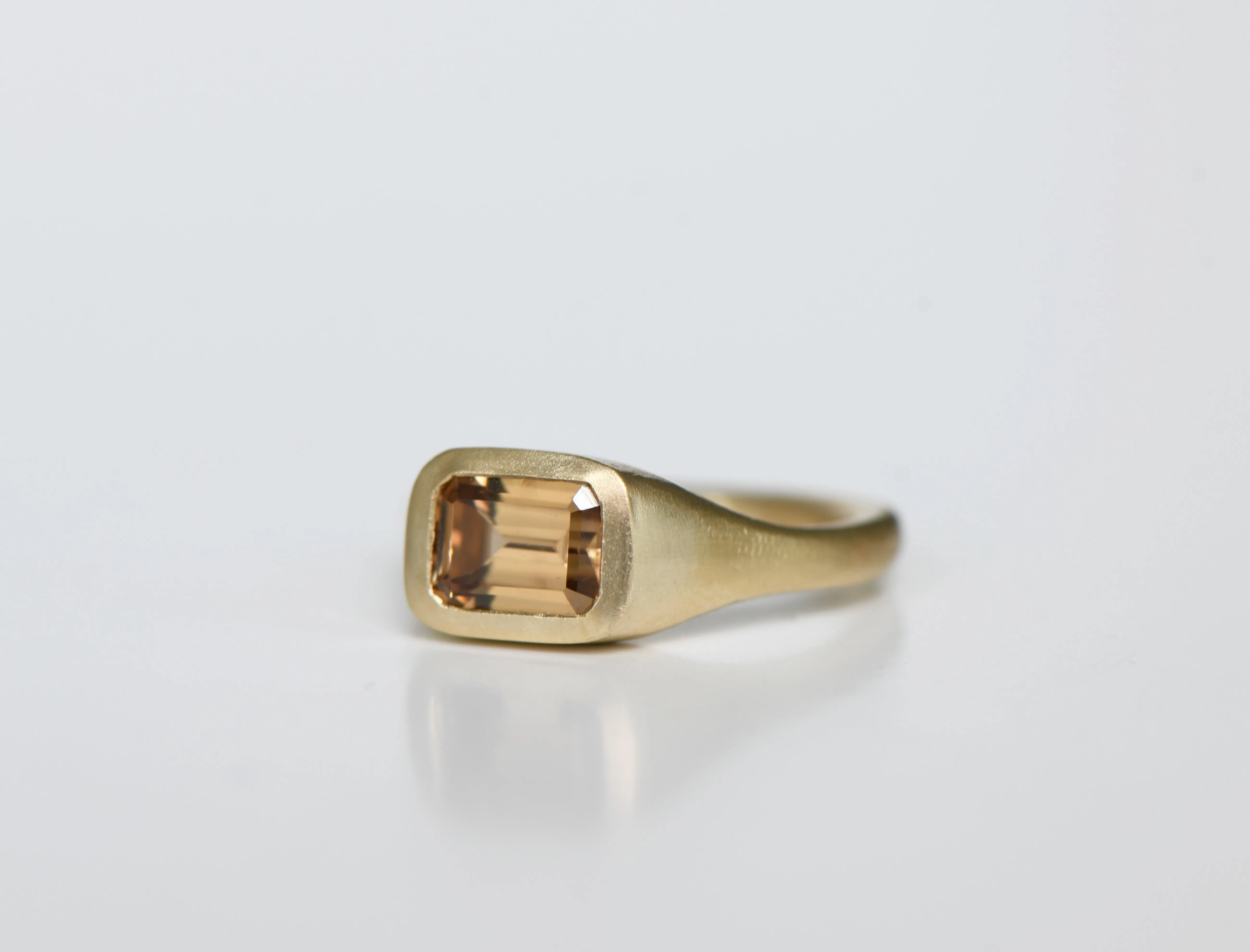 zircon pillow ring